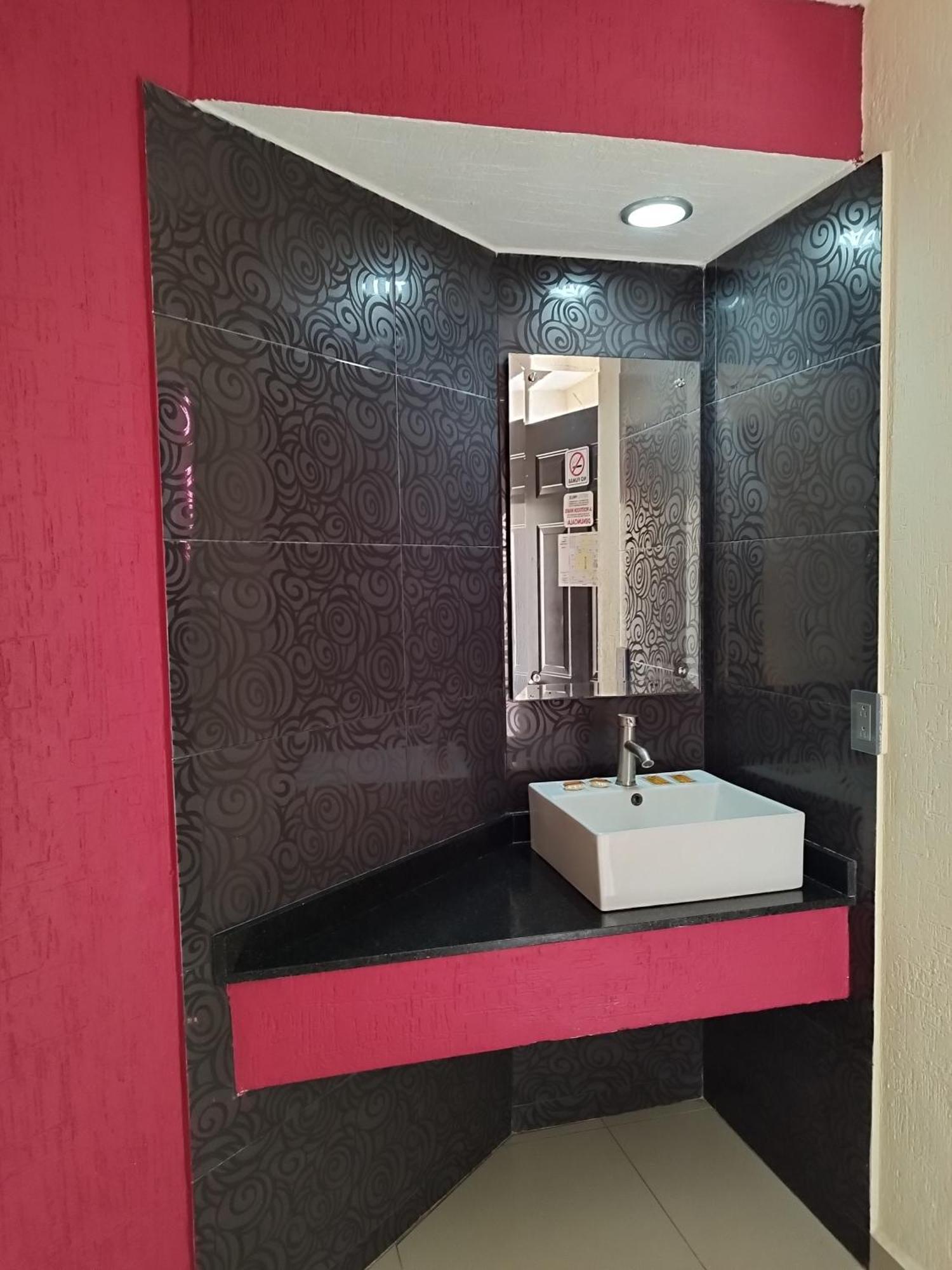 Hotel Morelos Гуадалахара Екстериор снимка